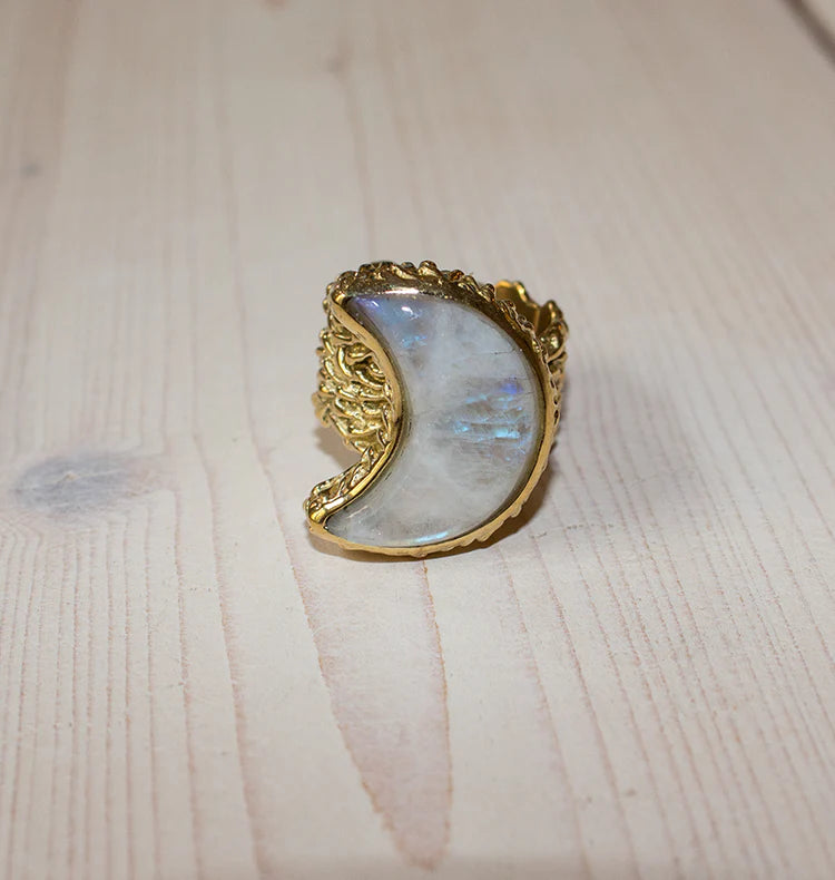 Luna Ring Brass Moon