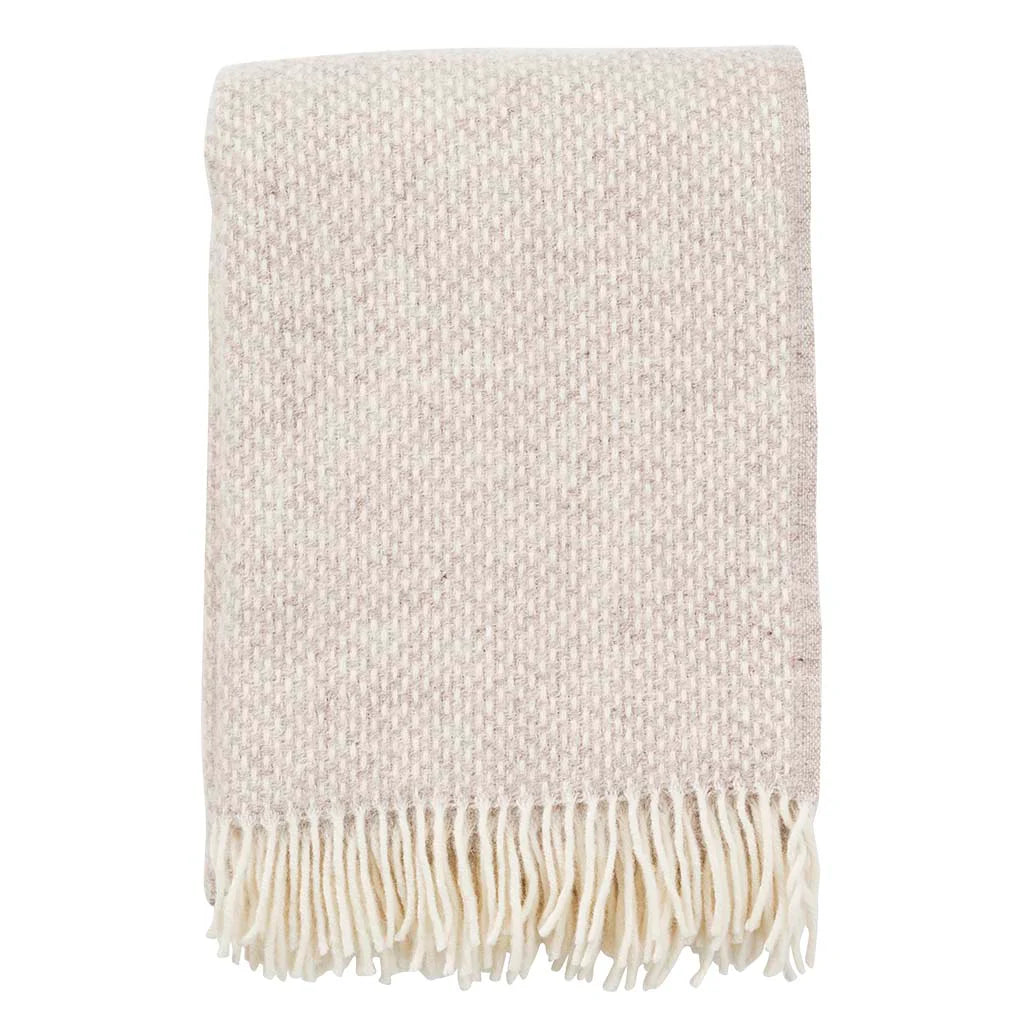 Preppy throw in lambswool from Klippan