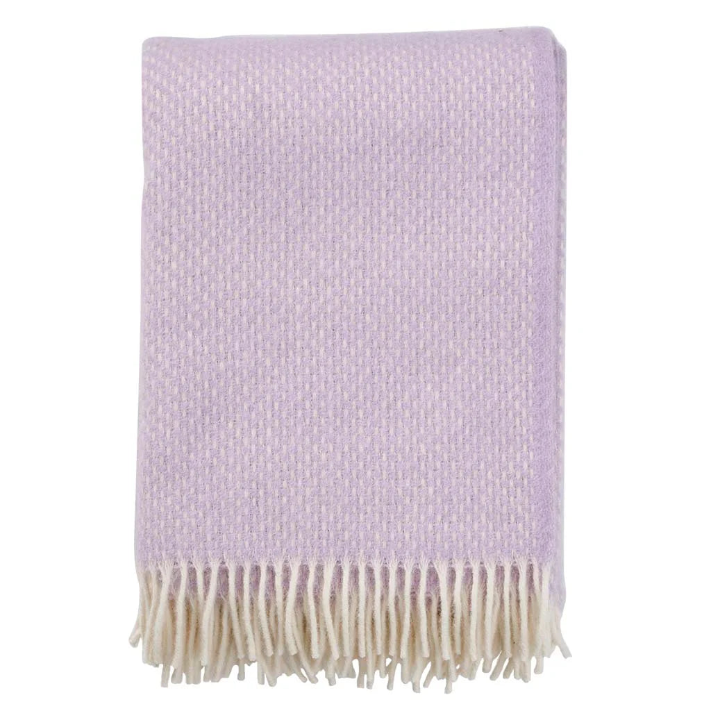 Preppy throw in lambswool from Klippan