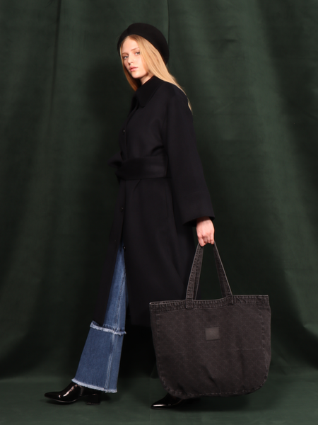 Wool coat from Amendi