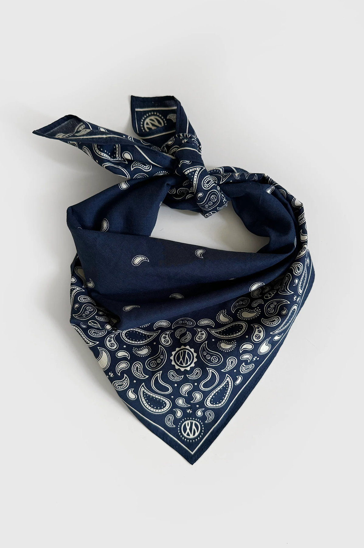 Le Scarf Paisley Navy Cotton