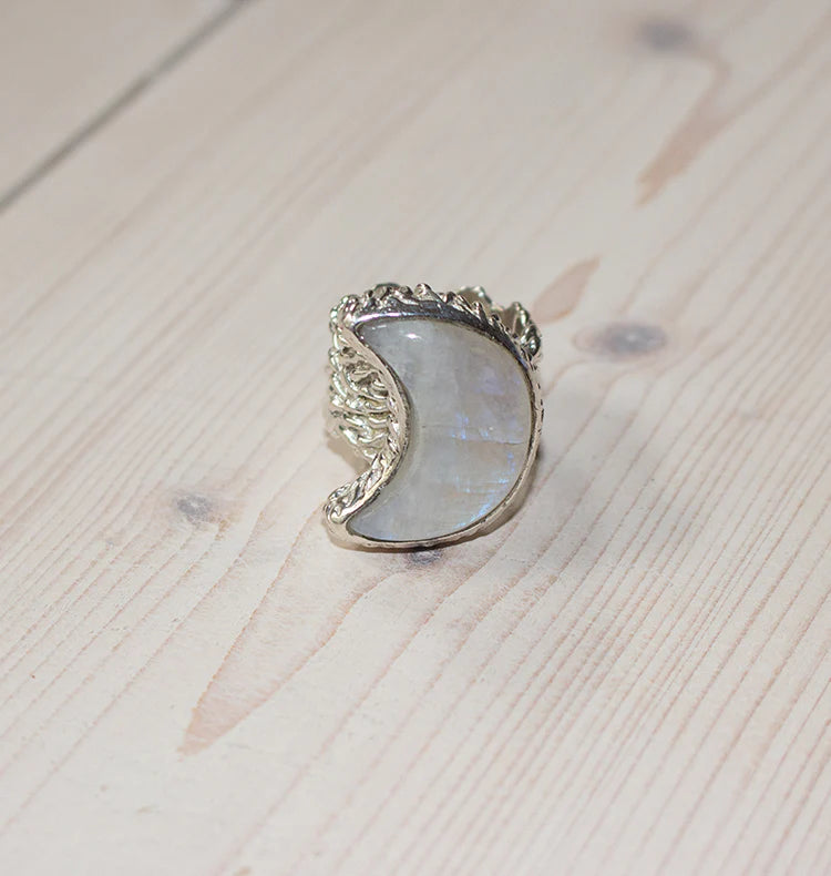 Luna Ring Silver Moon